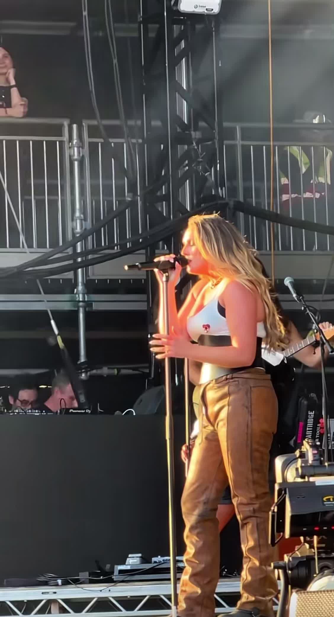 @Littlemixdaily_
