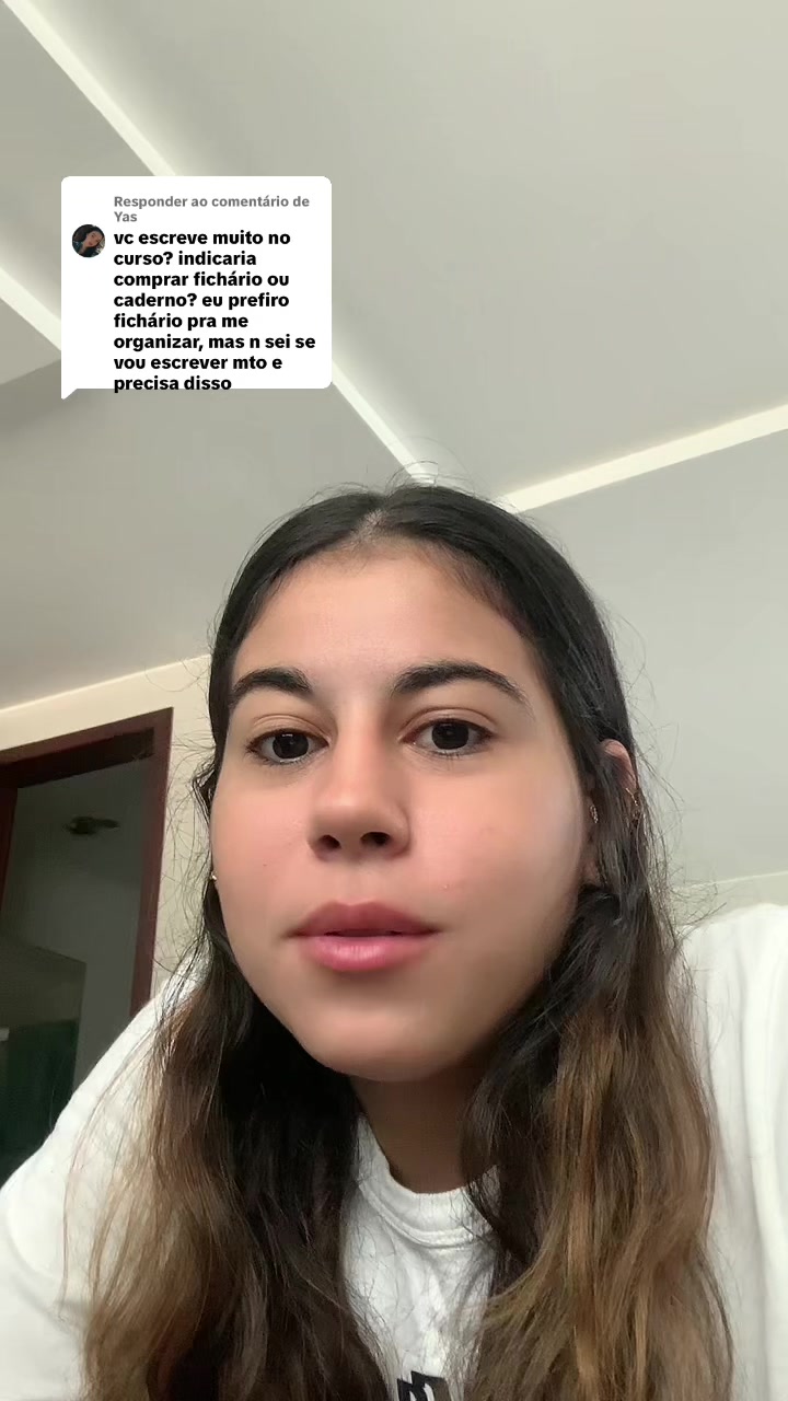 @Livia Godoy | estudante de psi