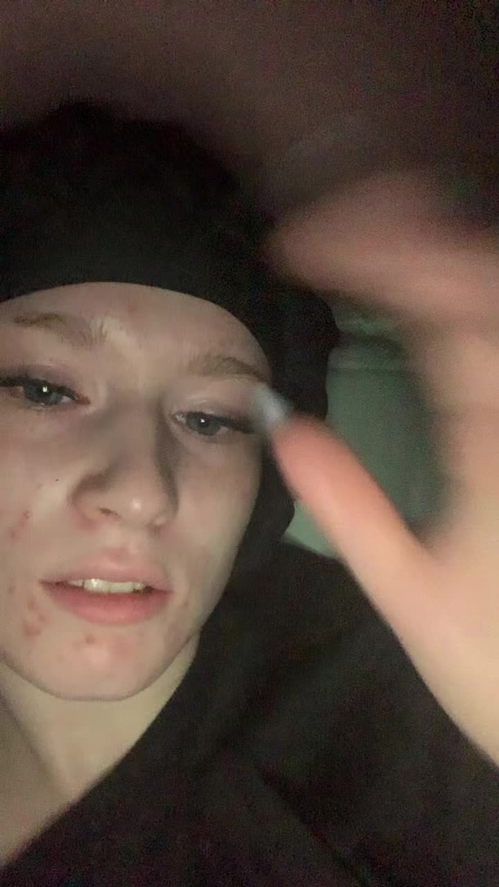 @xlivyz2