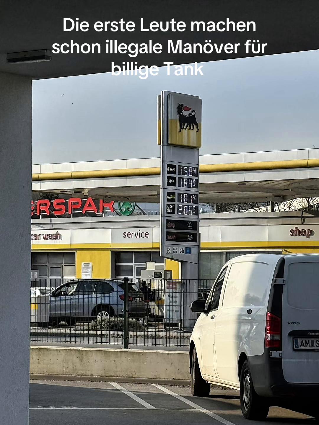 @Alex🇷🇴