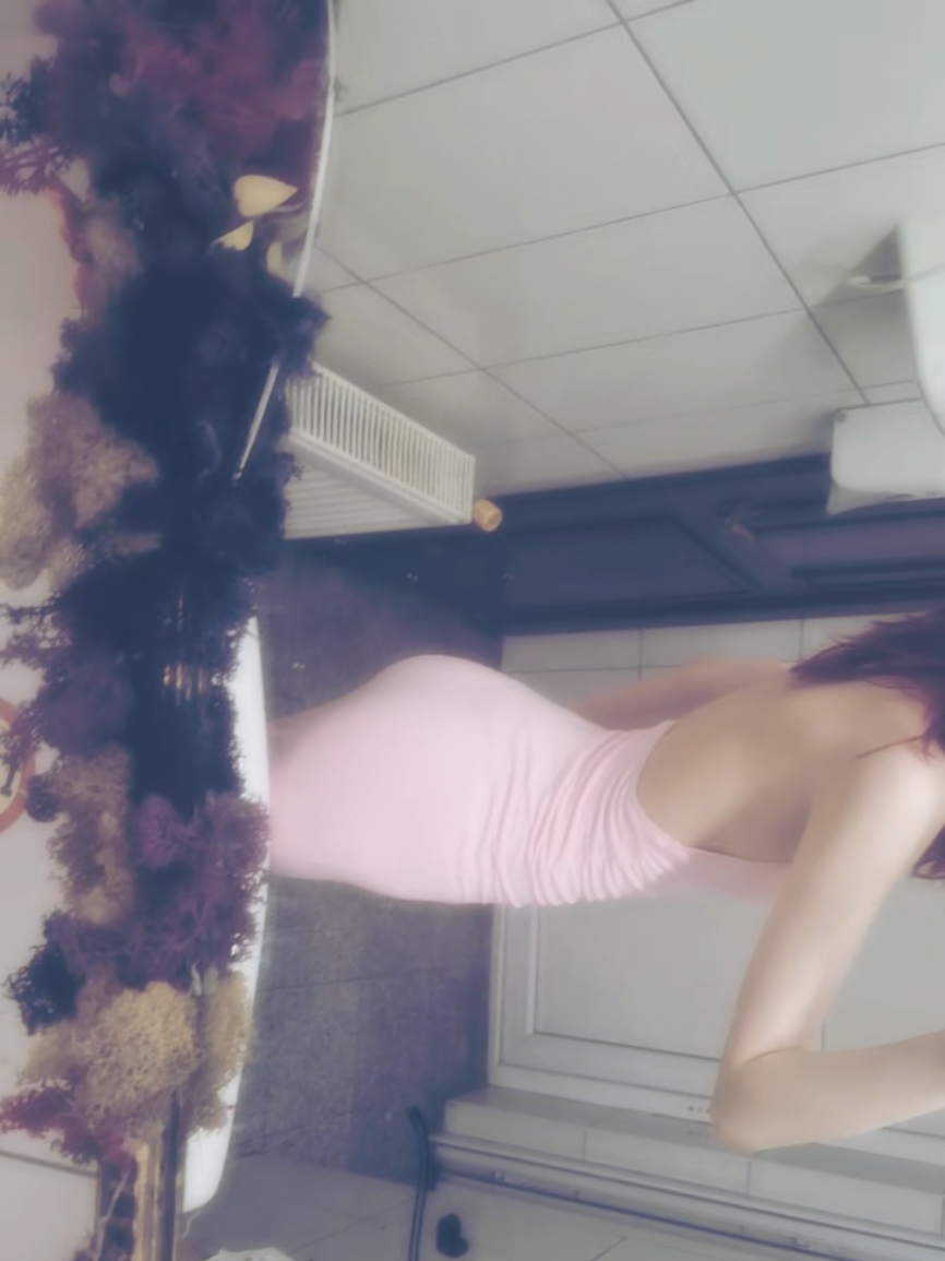 @𝓴𝓲𝓼𝓼 𝓶𝒆 ♰