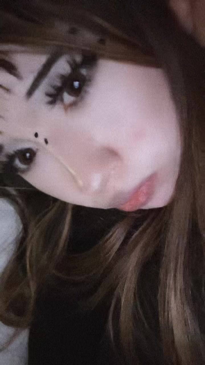 @𝕱𝖆𝖑𝖑𝖊𝖓 𝕬𝖓𝖌𝖊𝖑🐾🐾