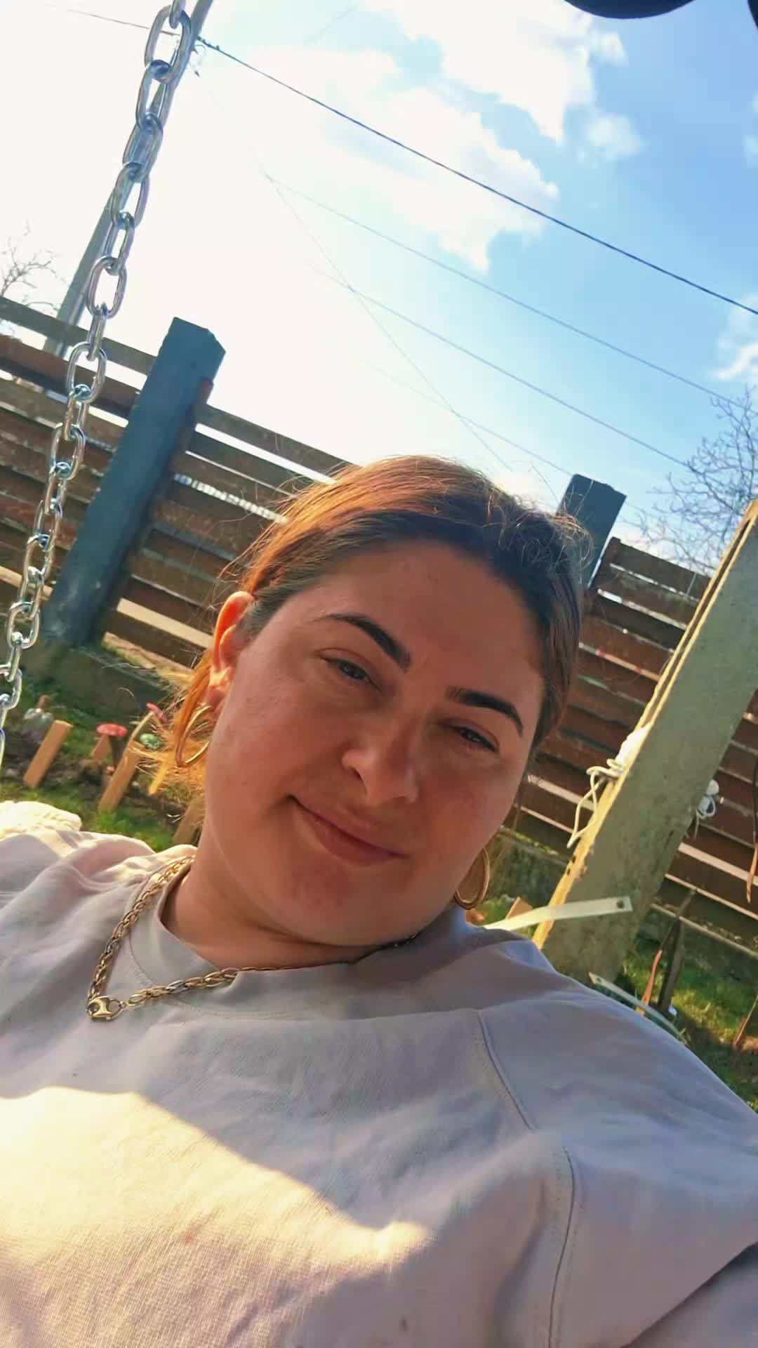 @Pamela Vasilica Toto