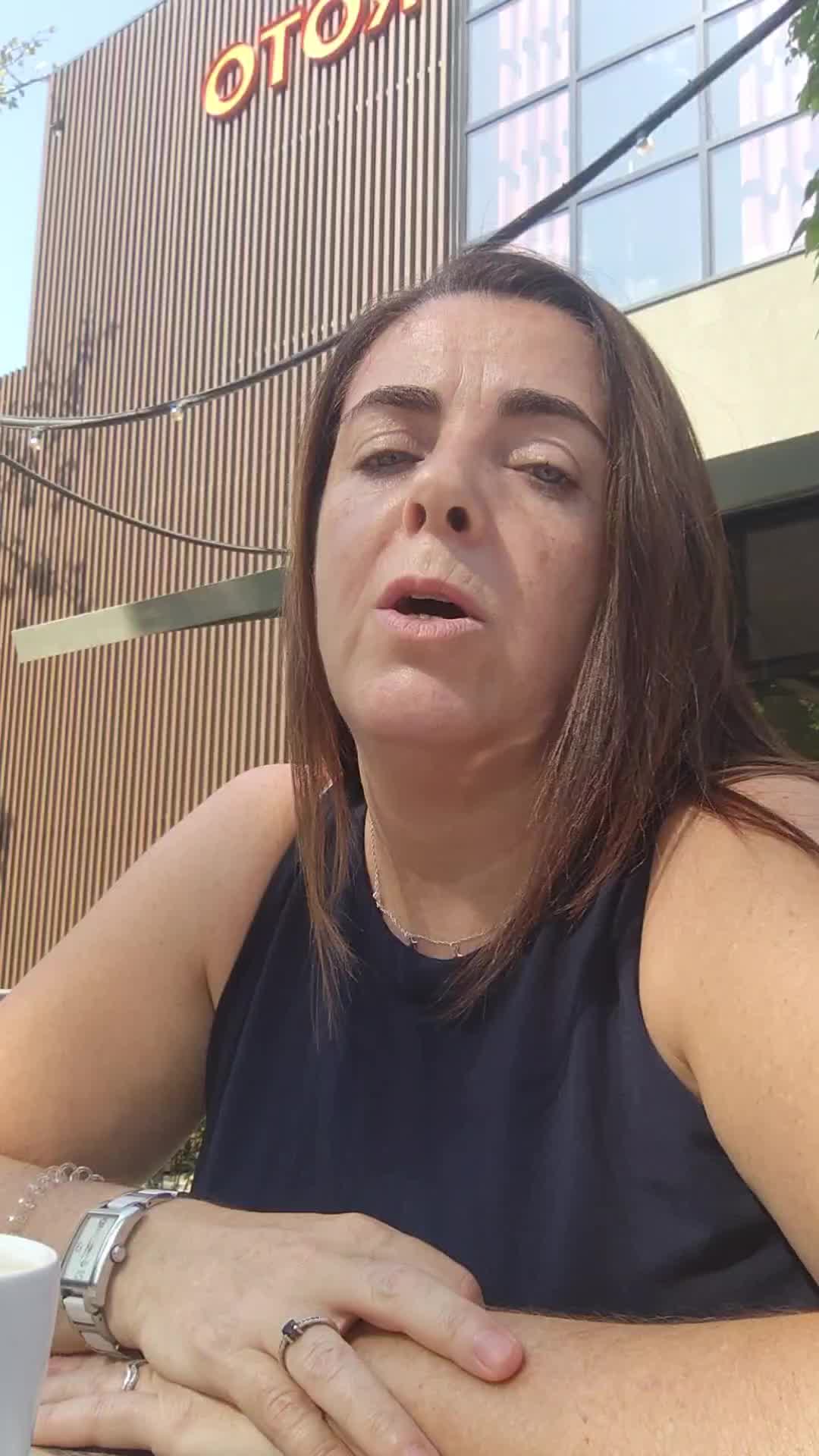 @Elena Yubero