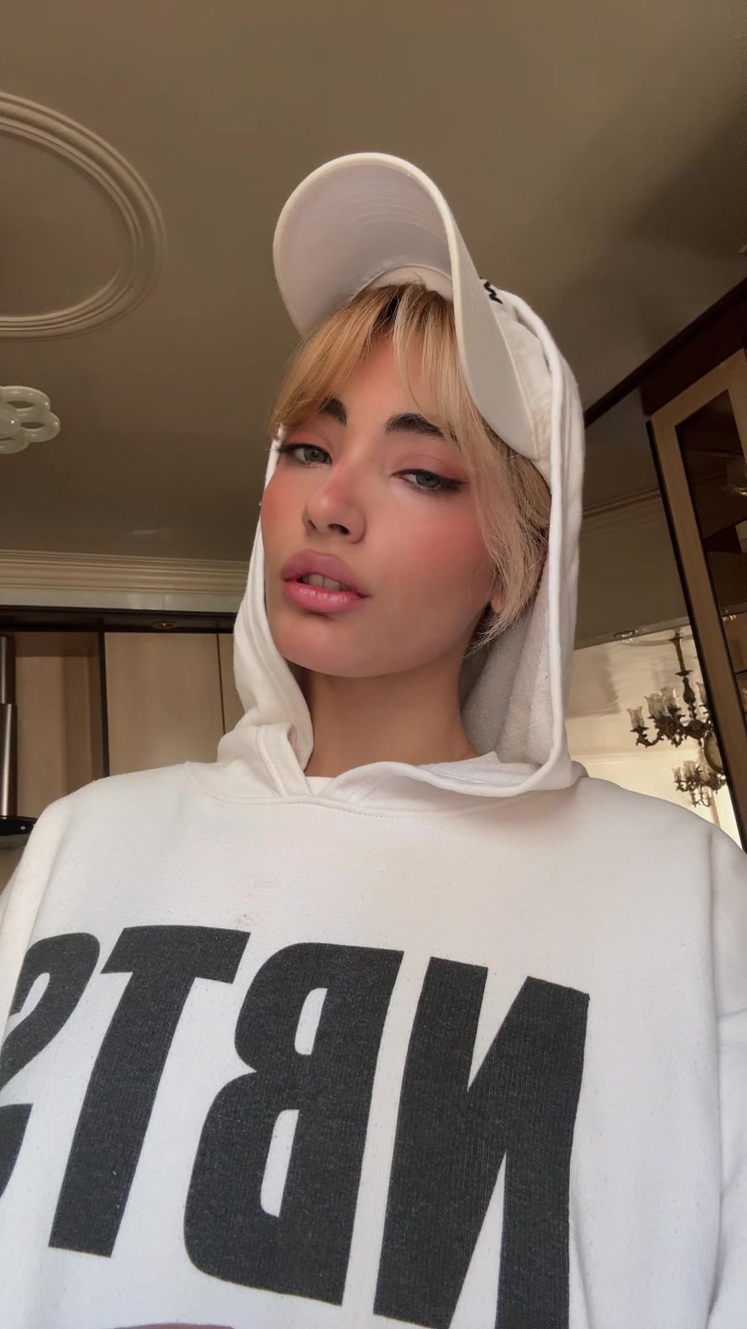 @atenaahmadi