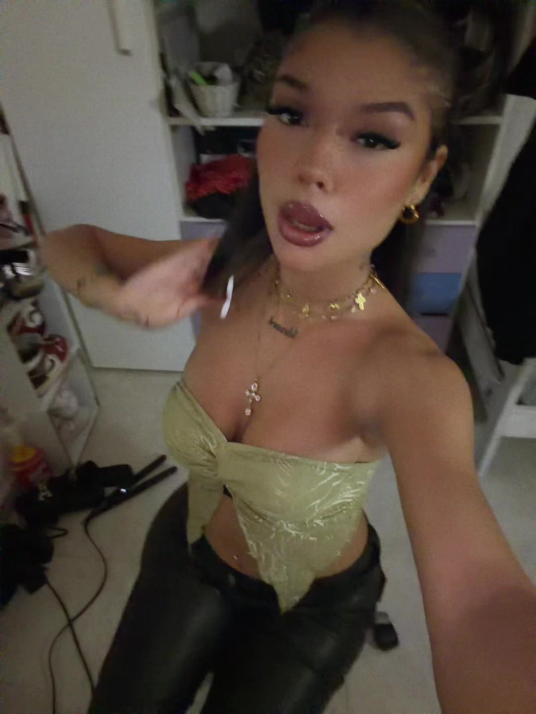 @ire🧞&zwj;♀️