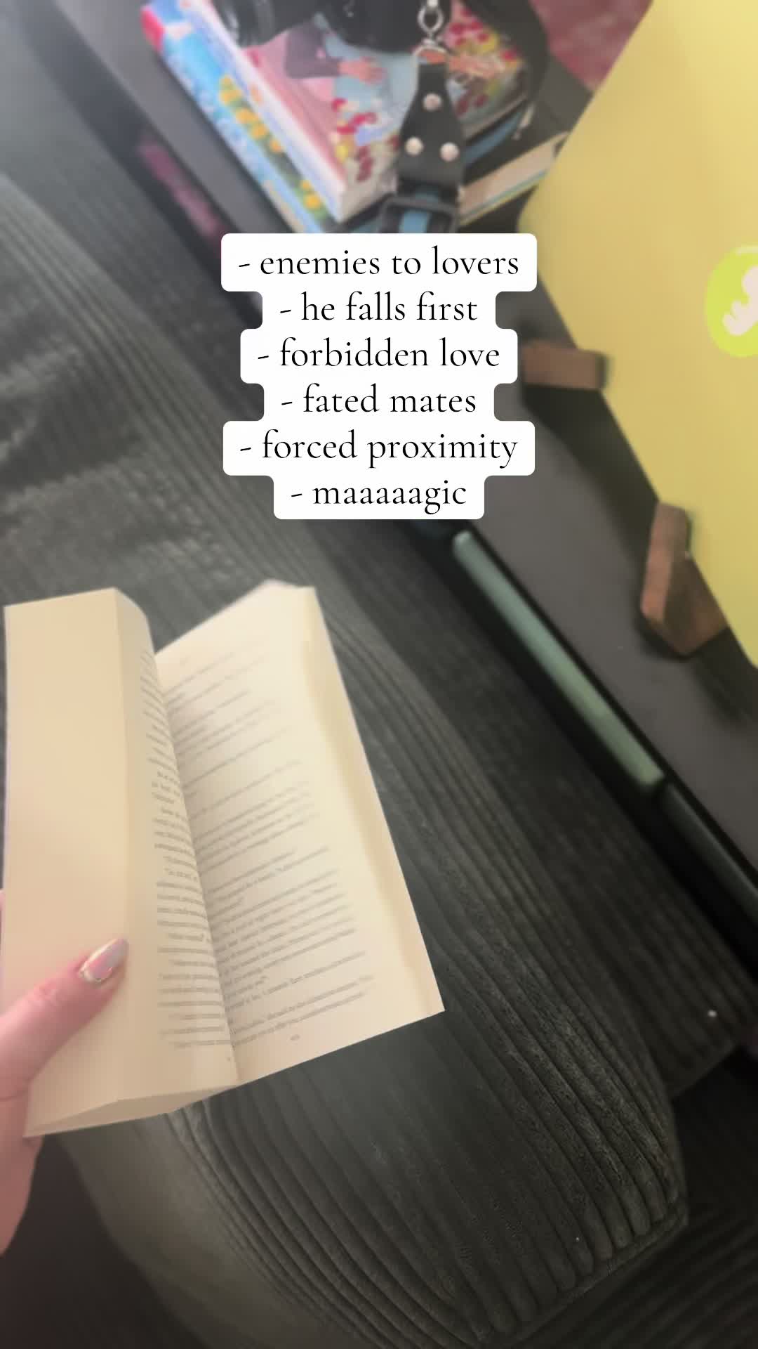 @Author CB Woods ✍️✨