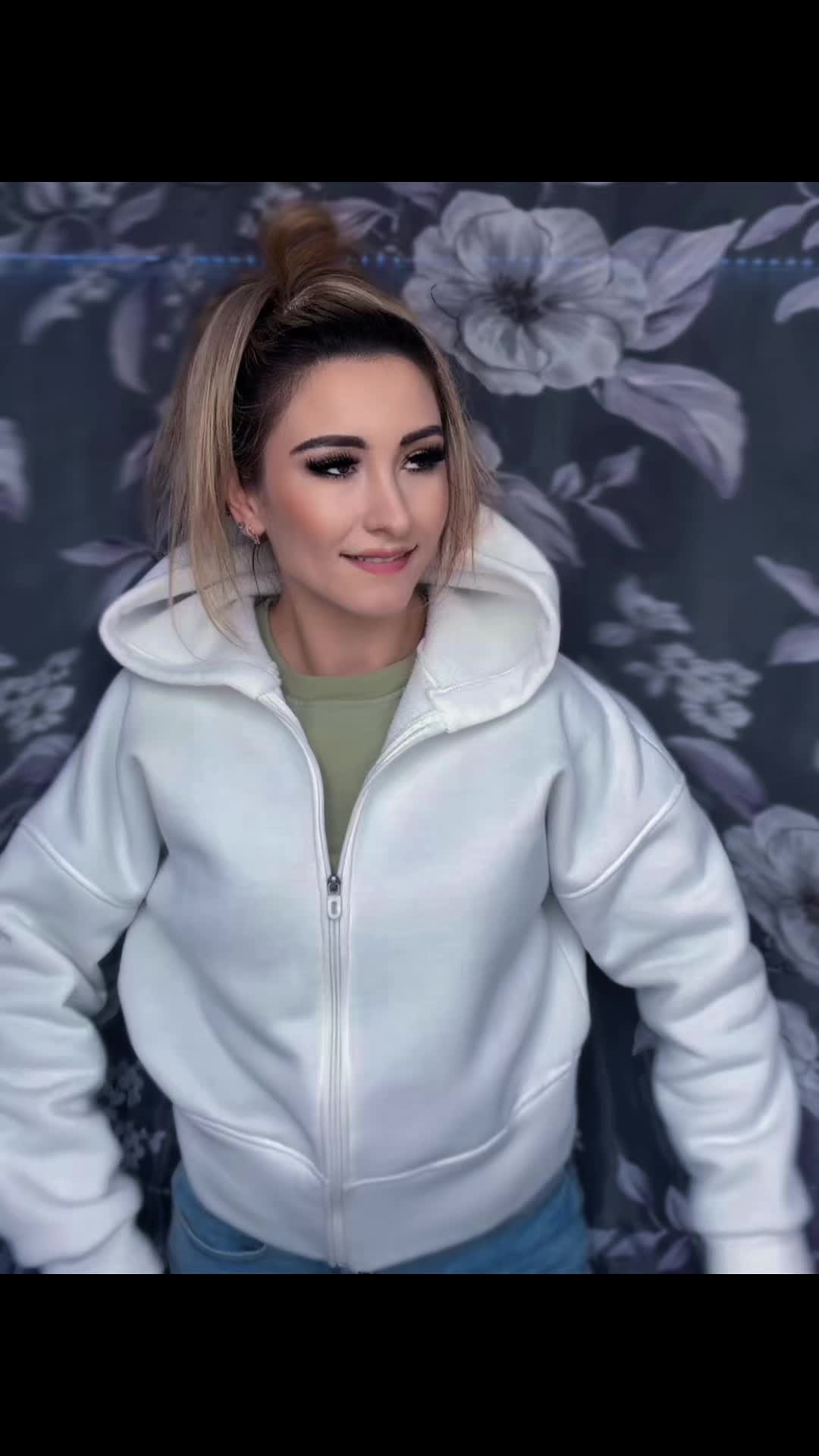 @🤍 𝐵𝑒𝓁𝑜𝓈𝓃𝑒𝓏𝒽𝓀𝒶 💙