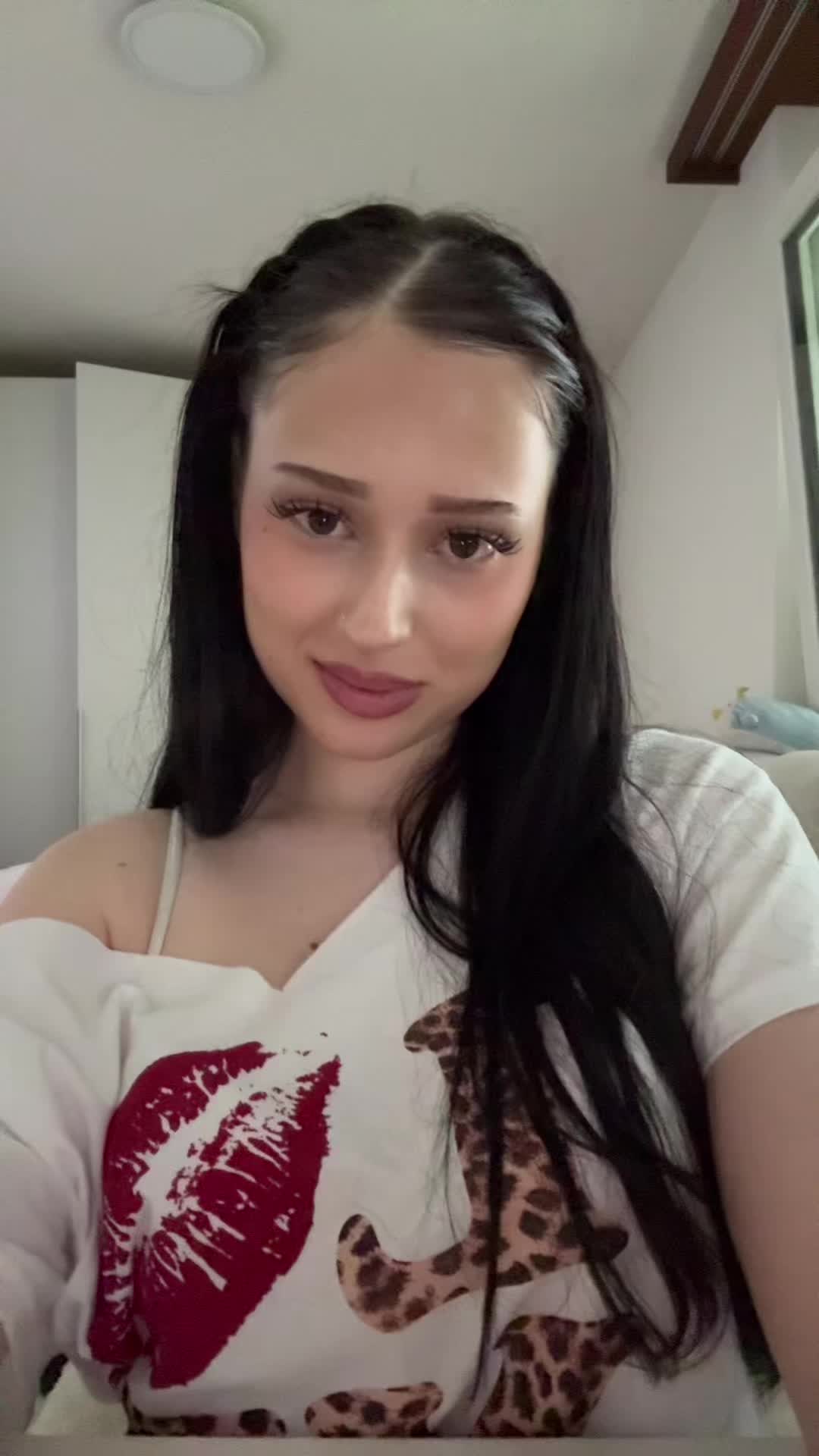 @RealLizsa
