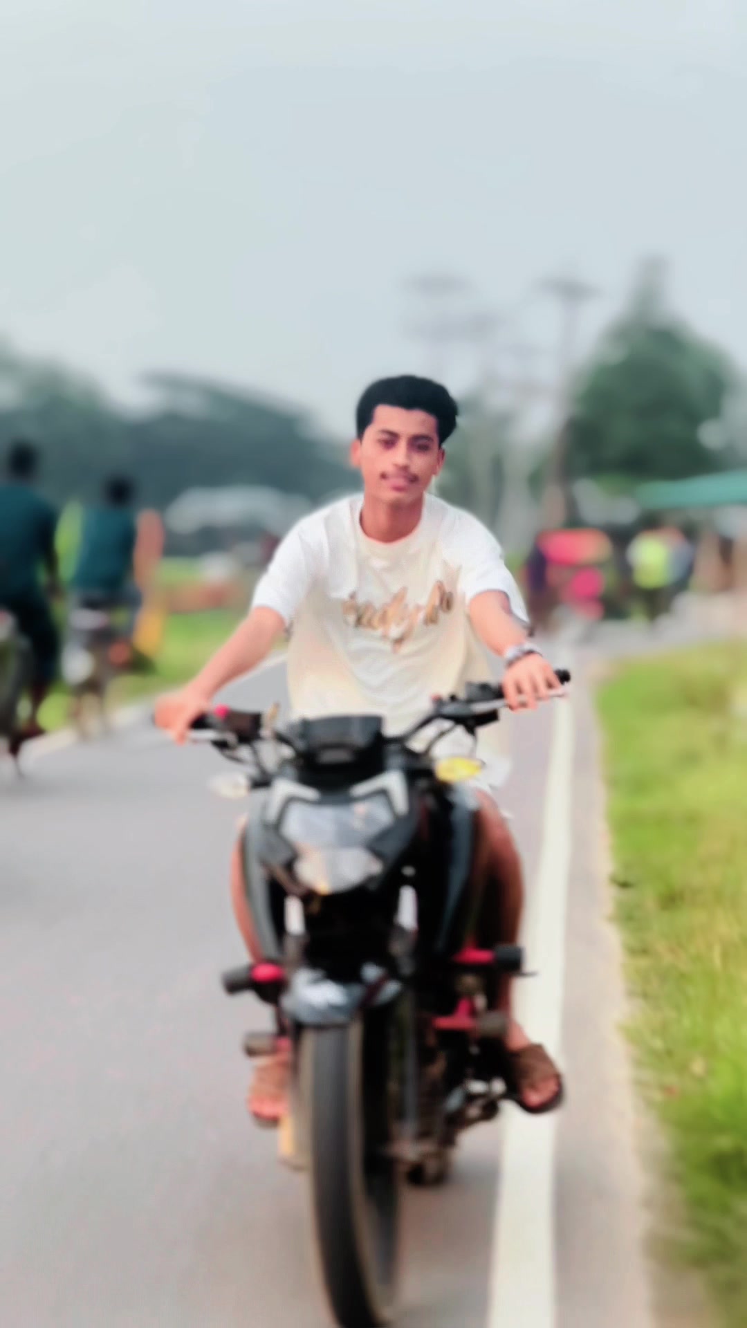 @🚬 KHAN TANZIM 🎭
