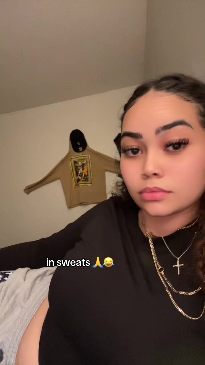 @karaaa🖤