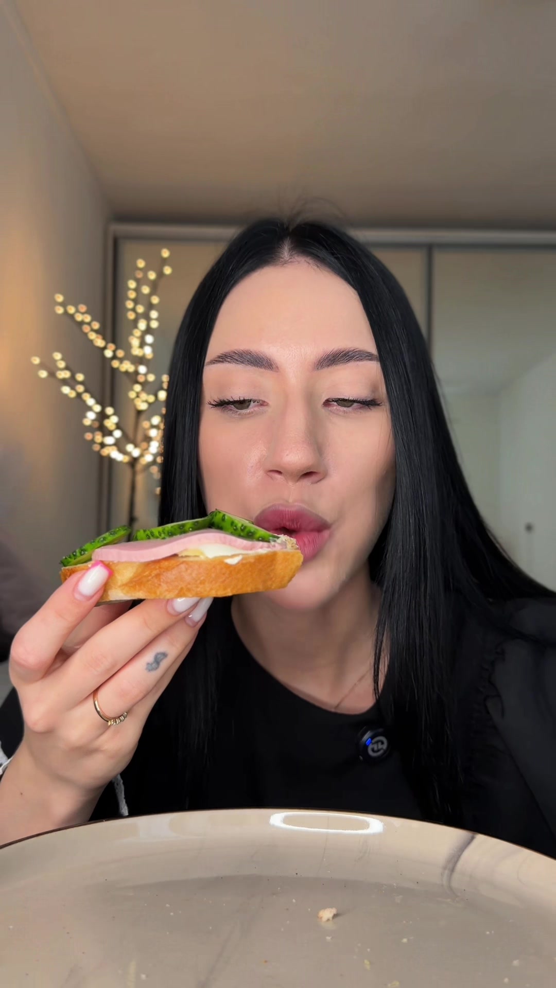 @Dashenka Ням 💋