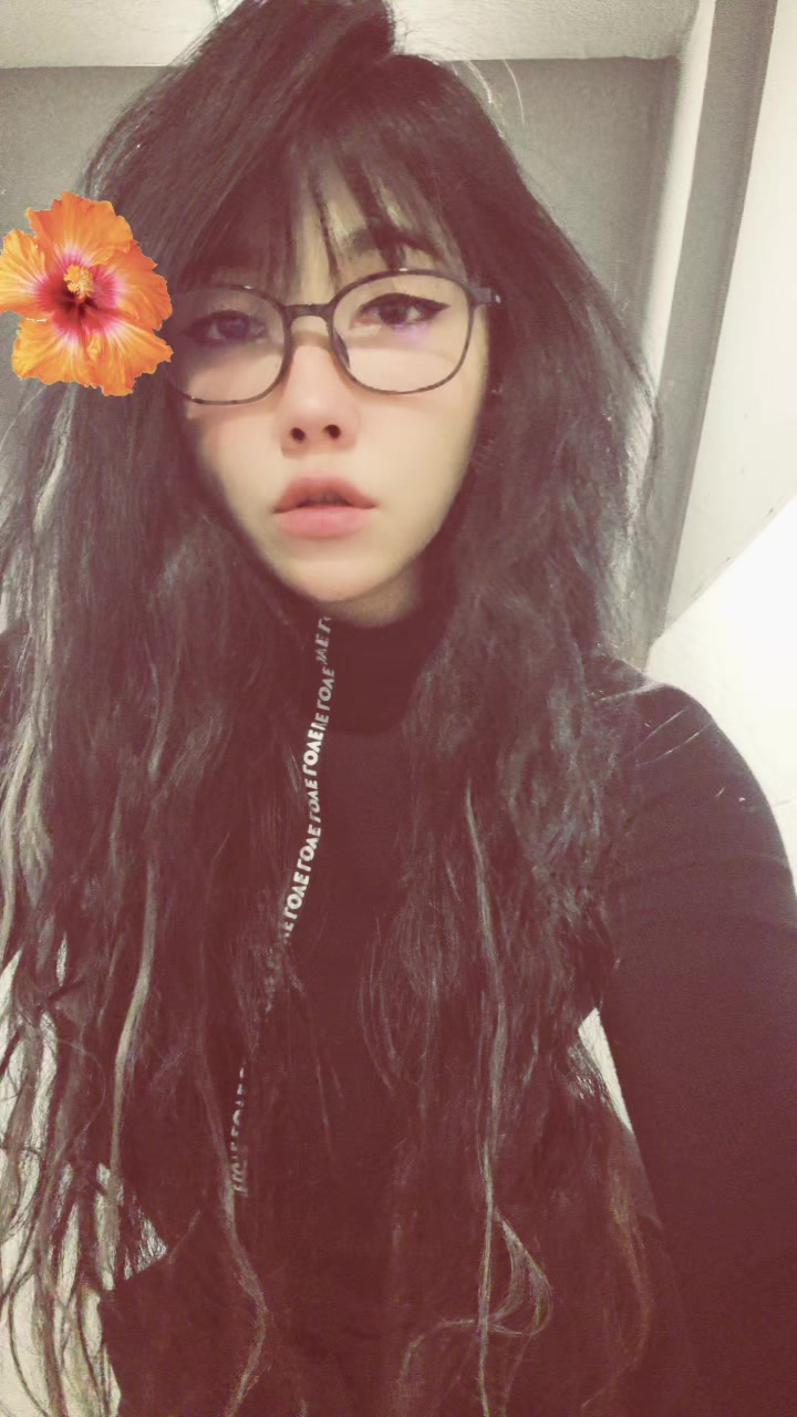 @vivian🫦