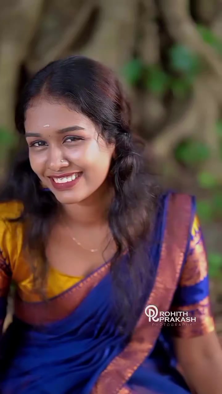 @അവനിക കല്ലുസ് 🌹💚✨