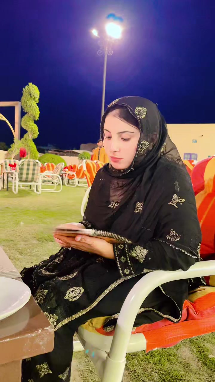 @sania khan