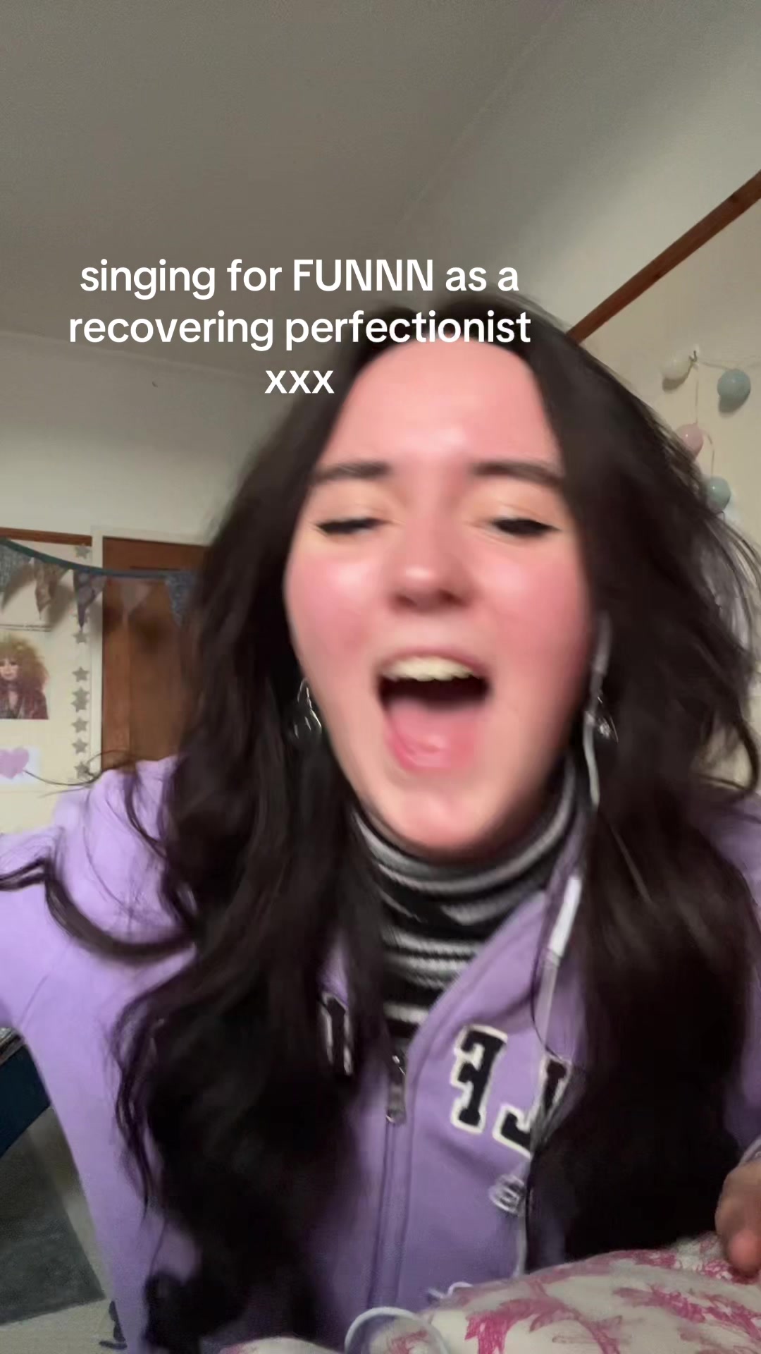 @🦋