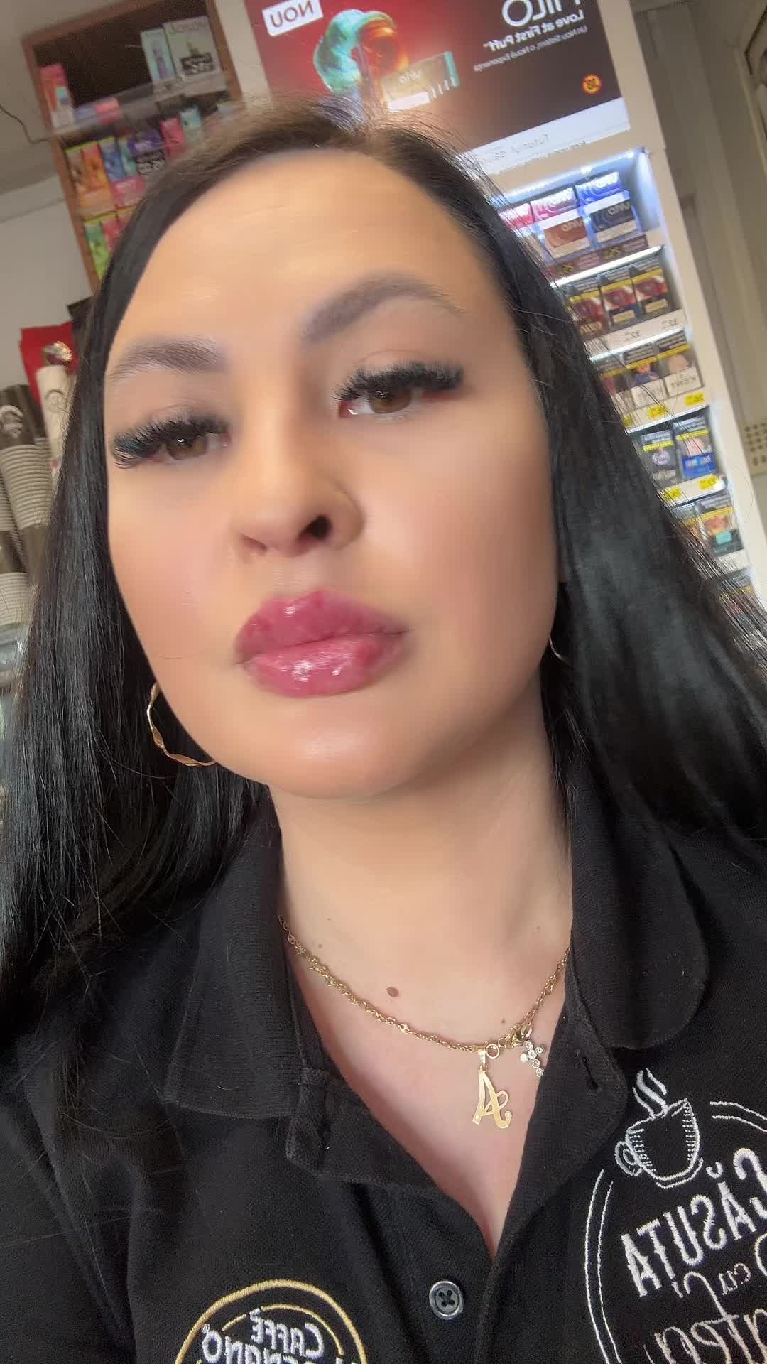 @Ale Alexandra