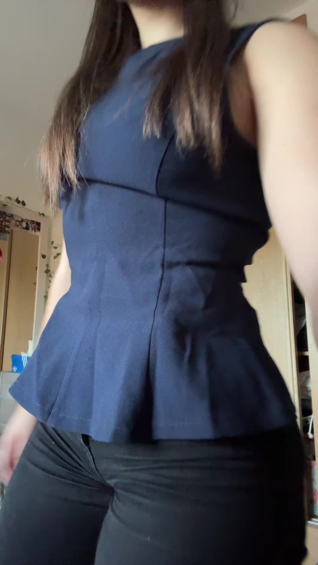 @zoeegomeezz_
