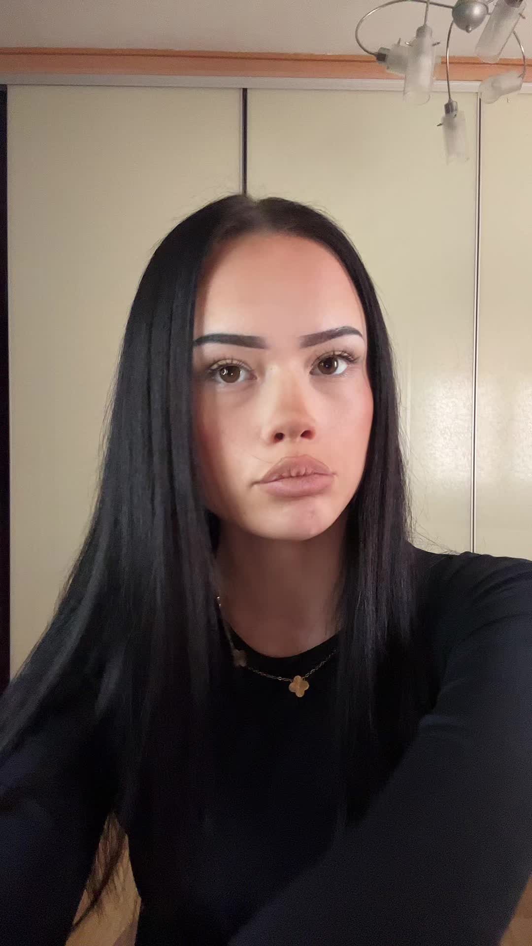 @🦇