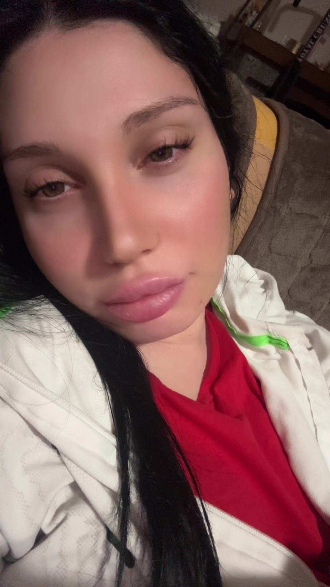 @Valeria94