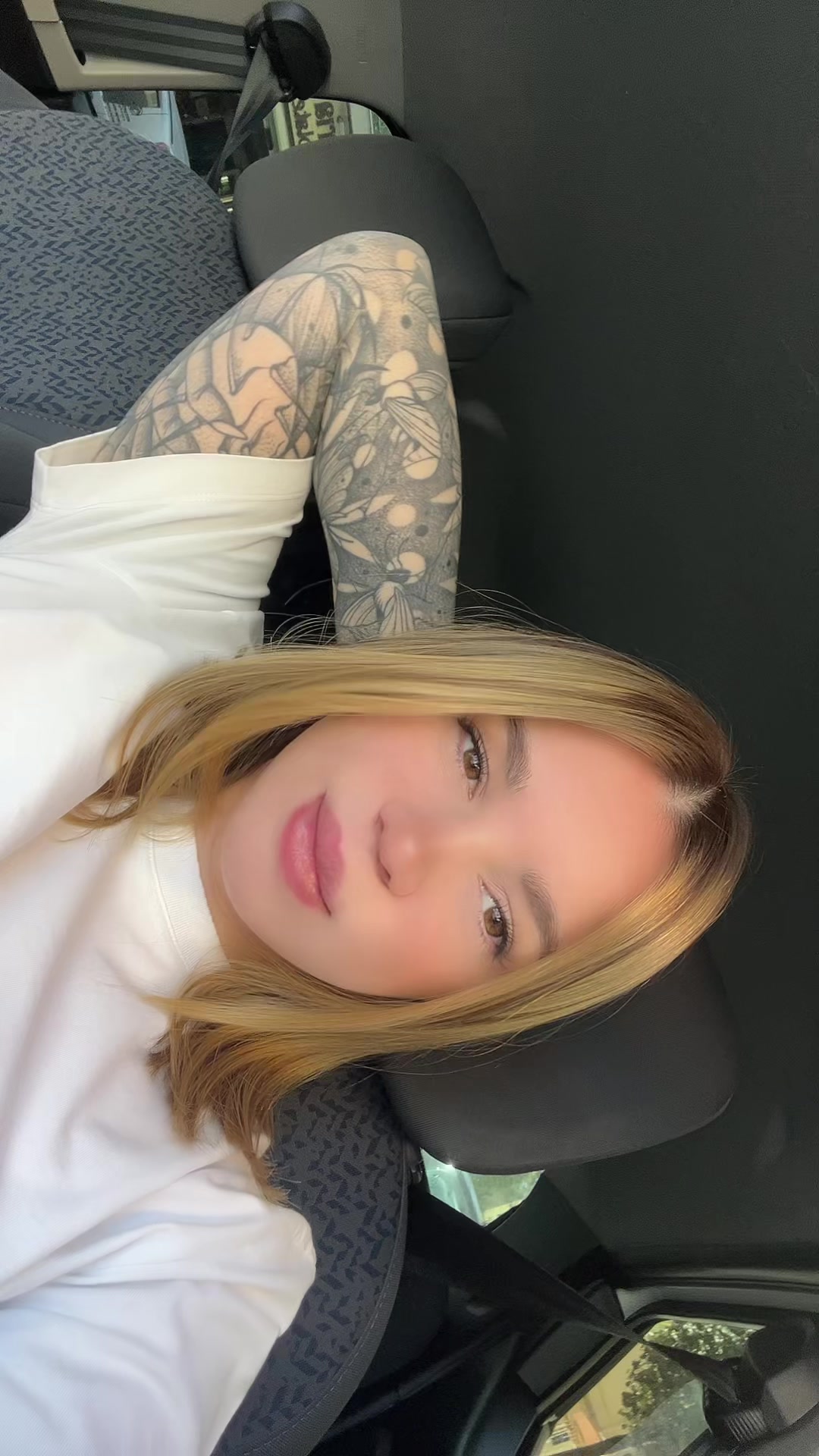 @F