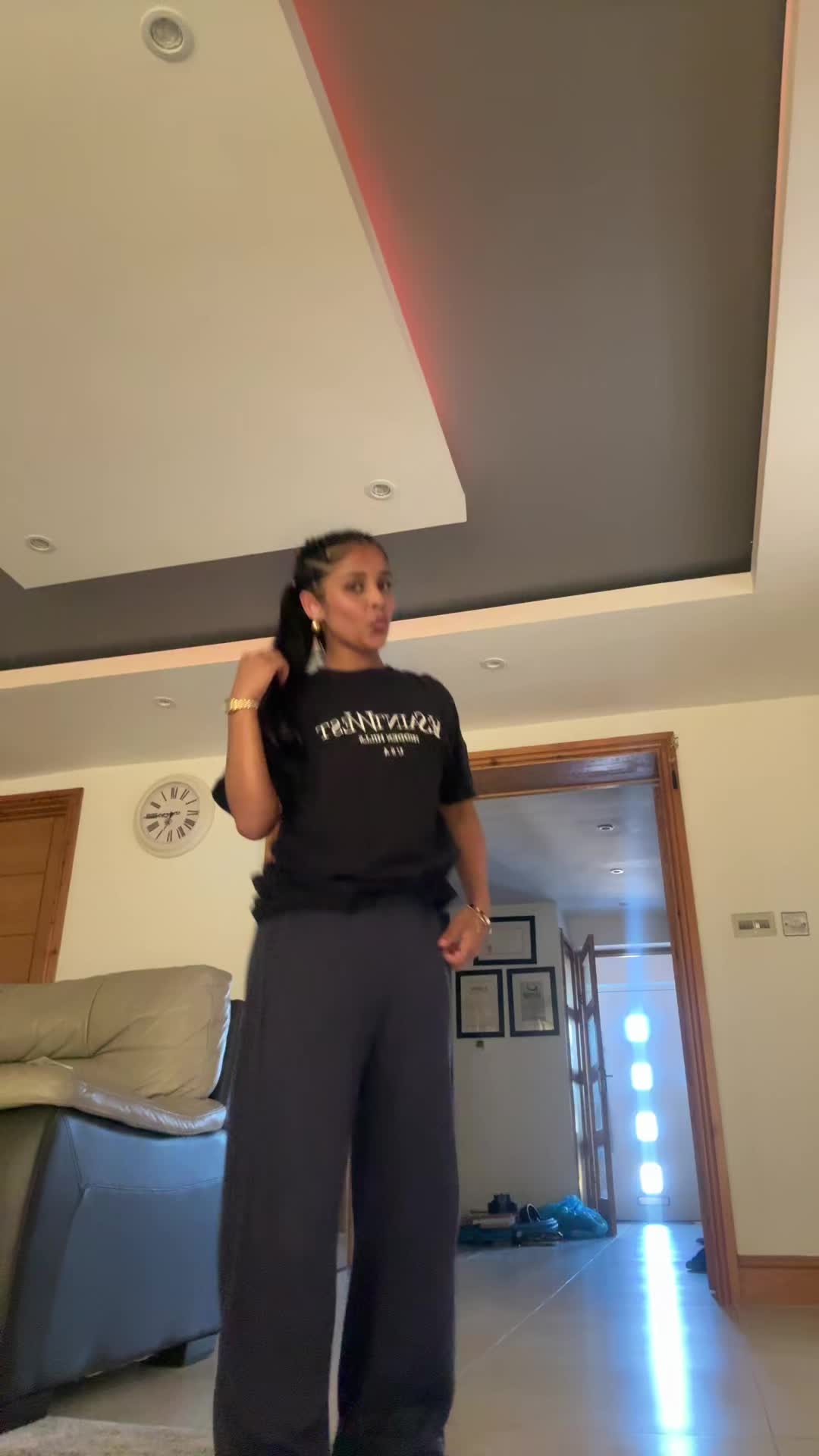 @𝐈𝐬𝐥𝐚 𝐚𝐧𝐝 𝐚𝐚𝐬𝐡𝐤𝐚ꨄ