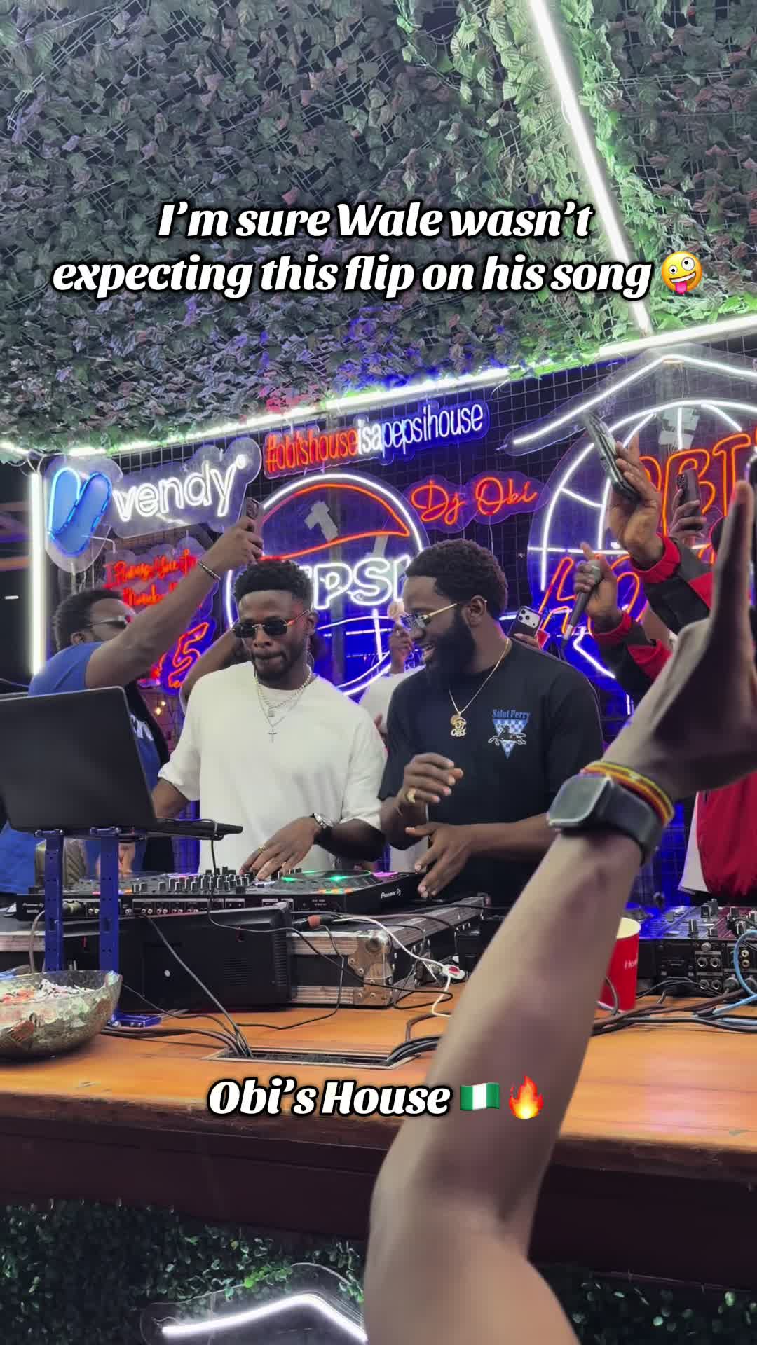 @Dj Ayo