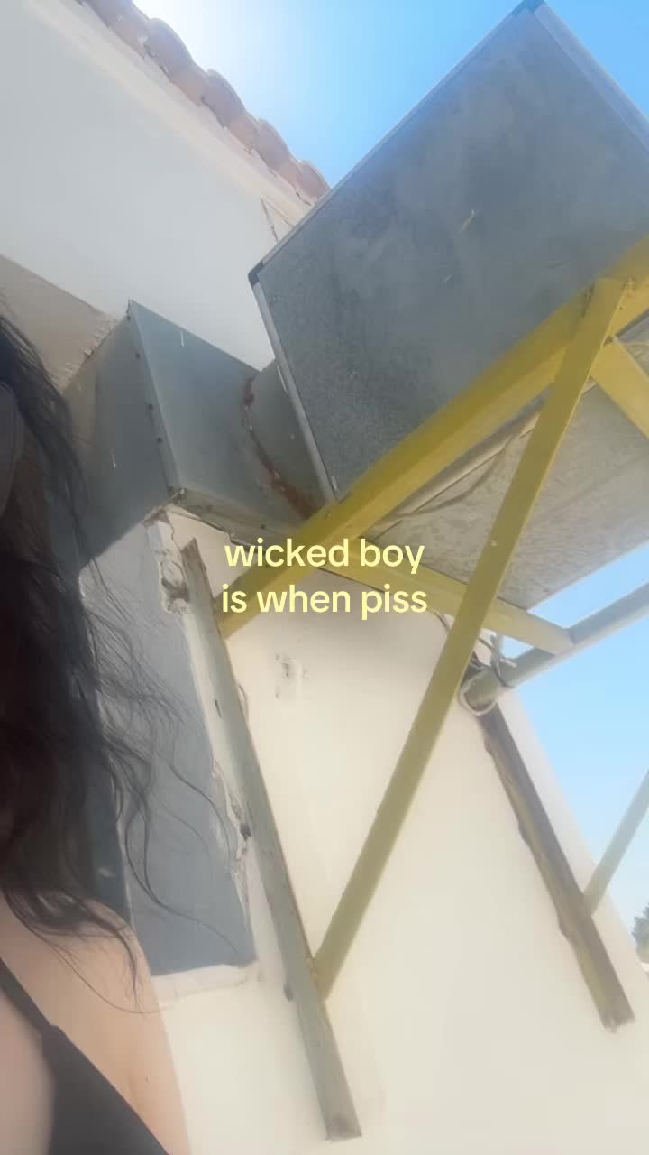 @Cassie🏖️🎶