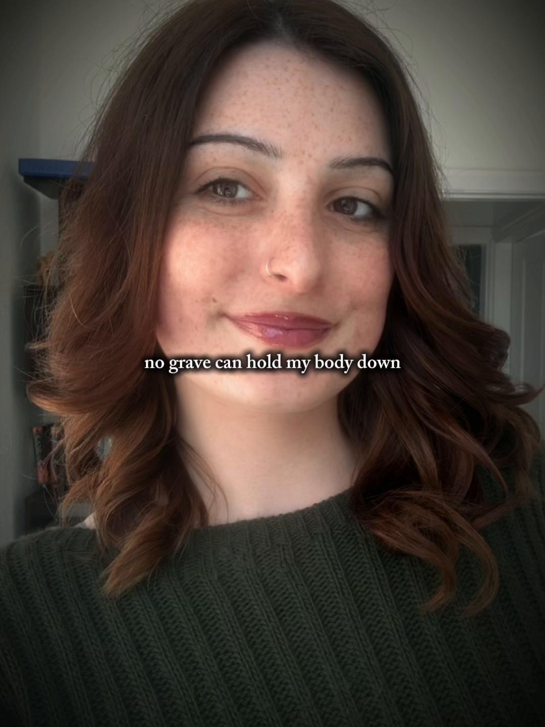 @Hollypatt575