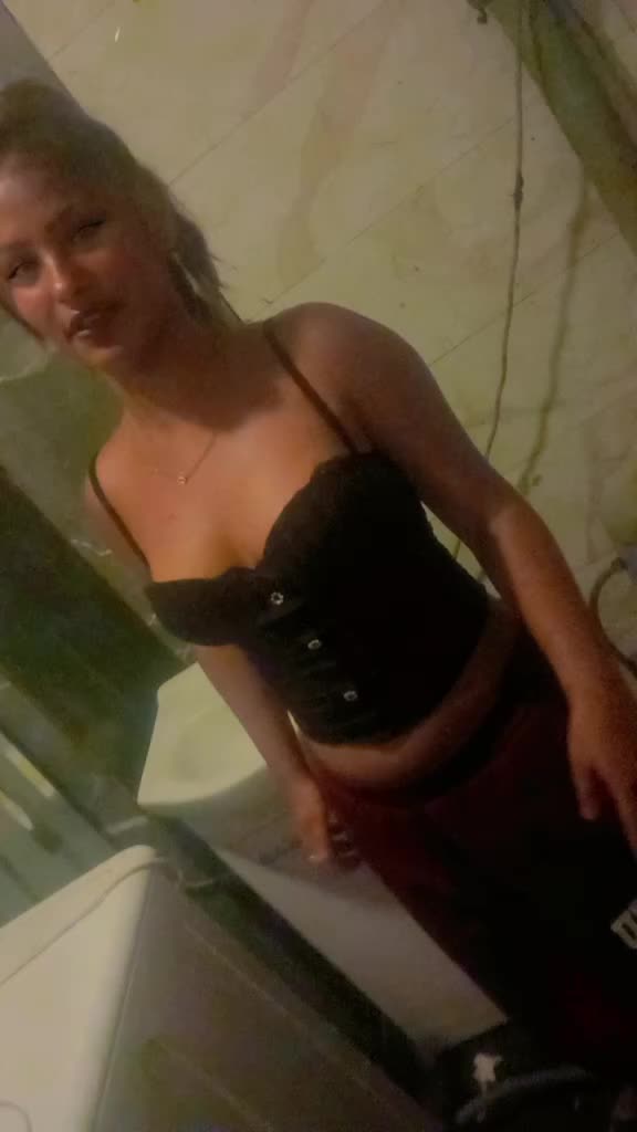 @Šakur oxx SNM Lisa Nela😘💋💖