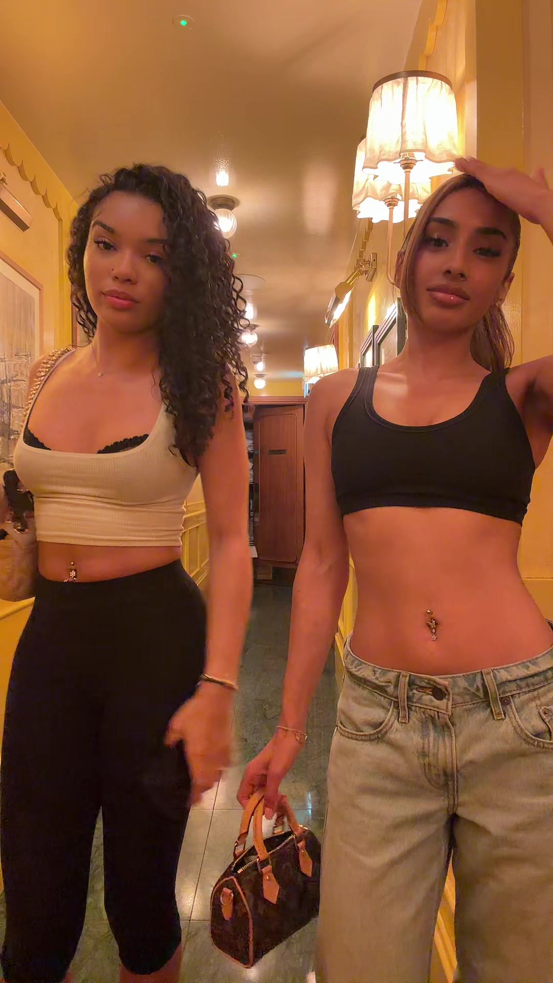 @Simran♡