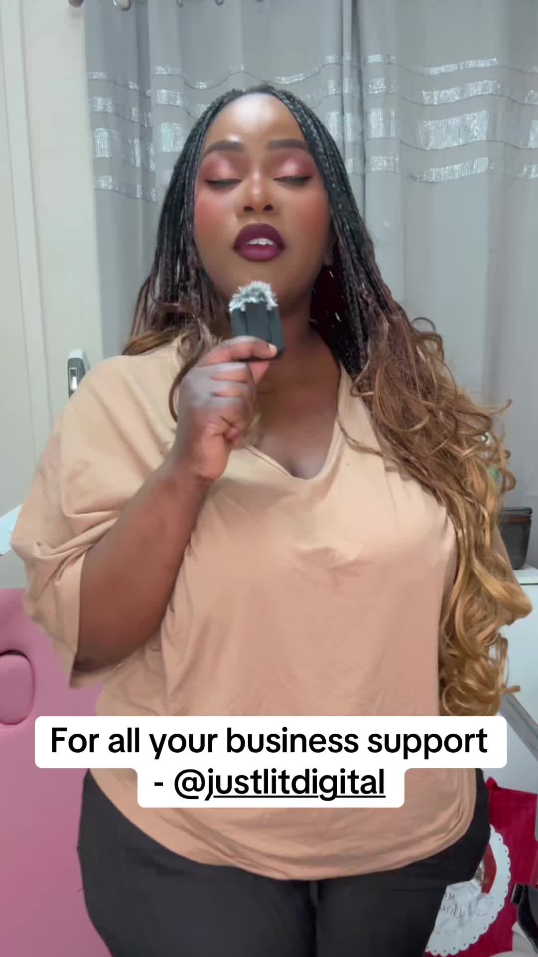 @TheLitDigitalQueen