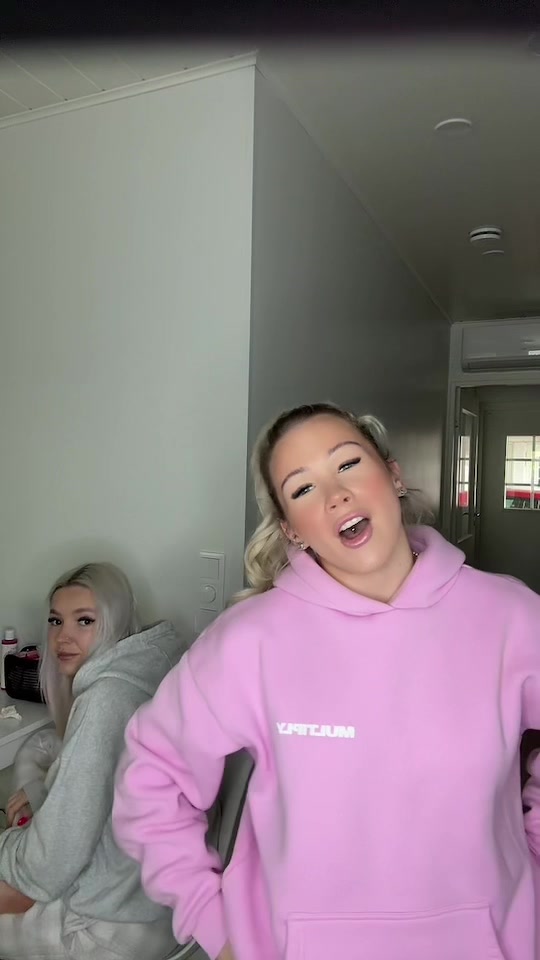 @ronjaelisabeth