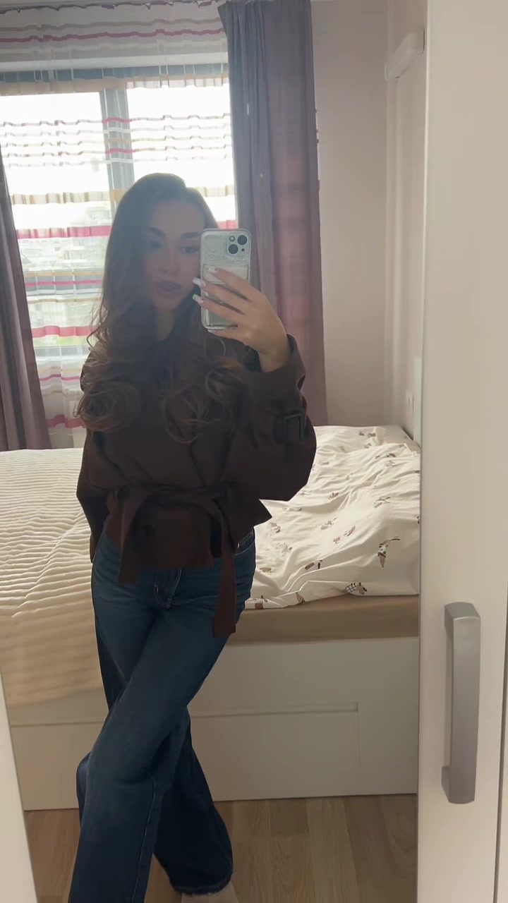 @👸🏼
