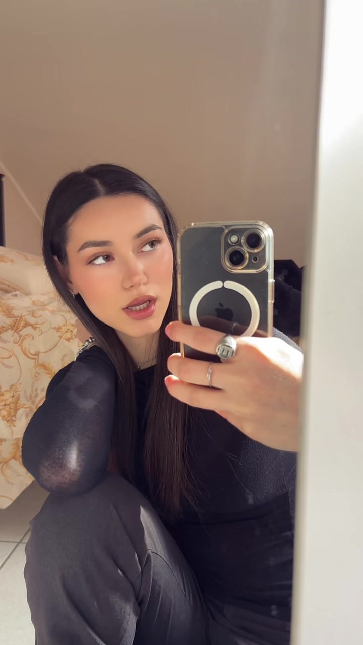 @nora🕷️