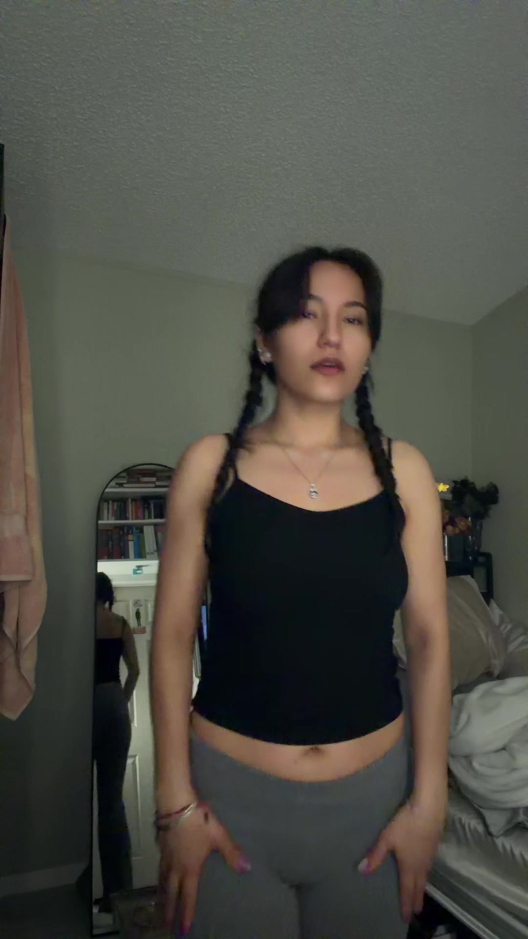 @indiyazrm