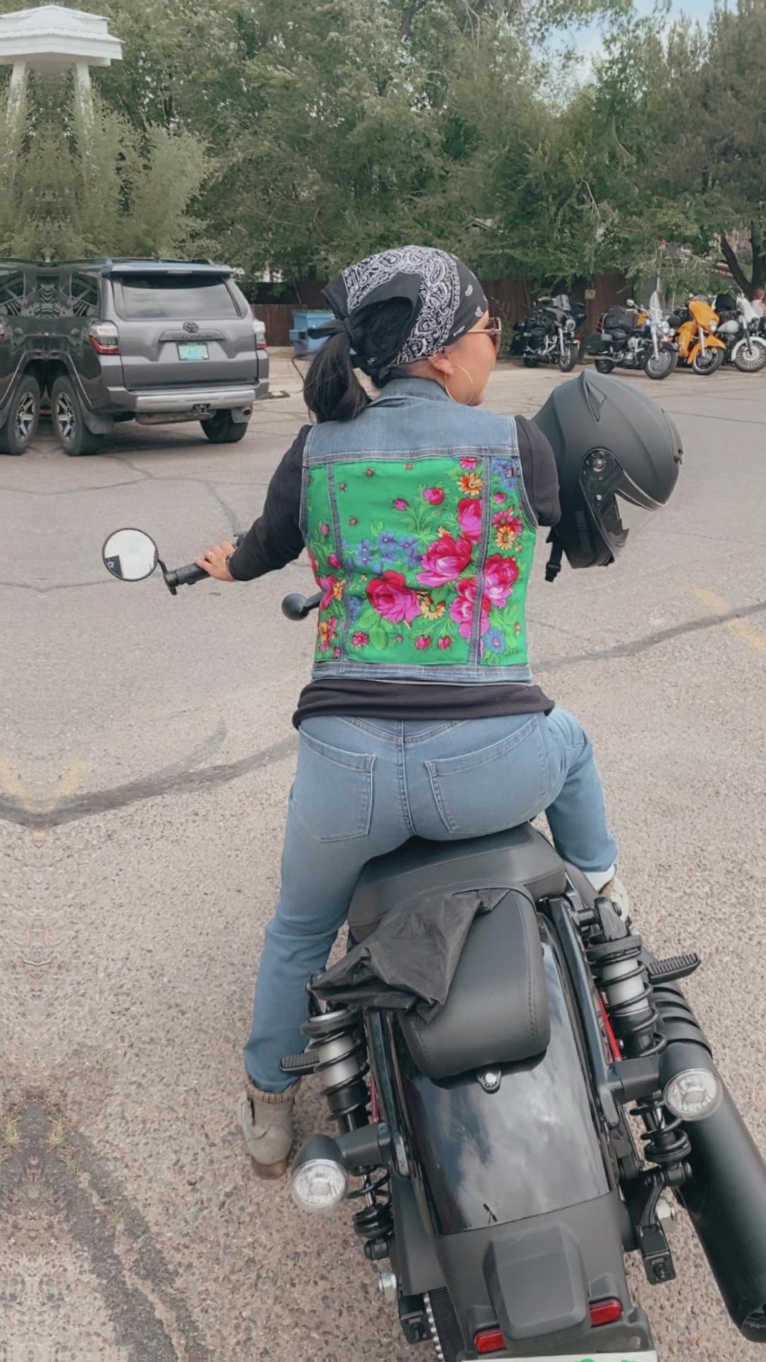 @Monutz24
