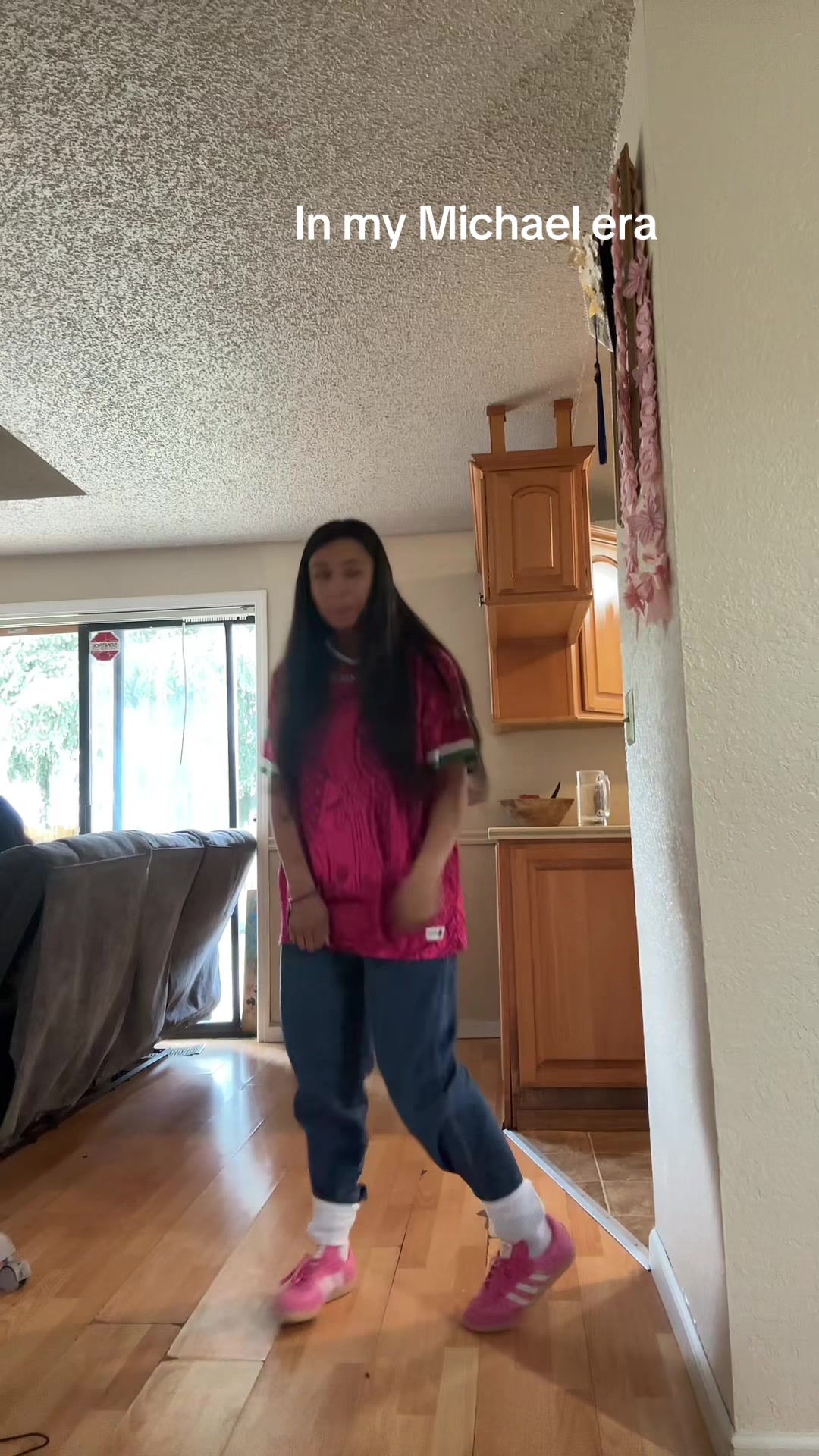 @Nicki Bazail