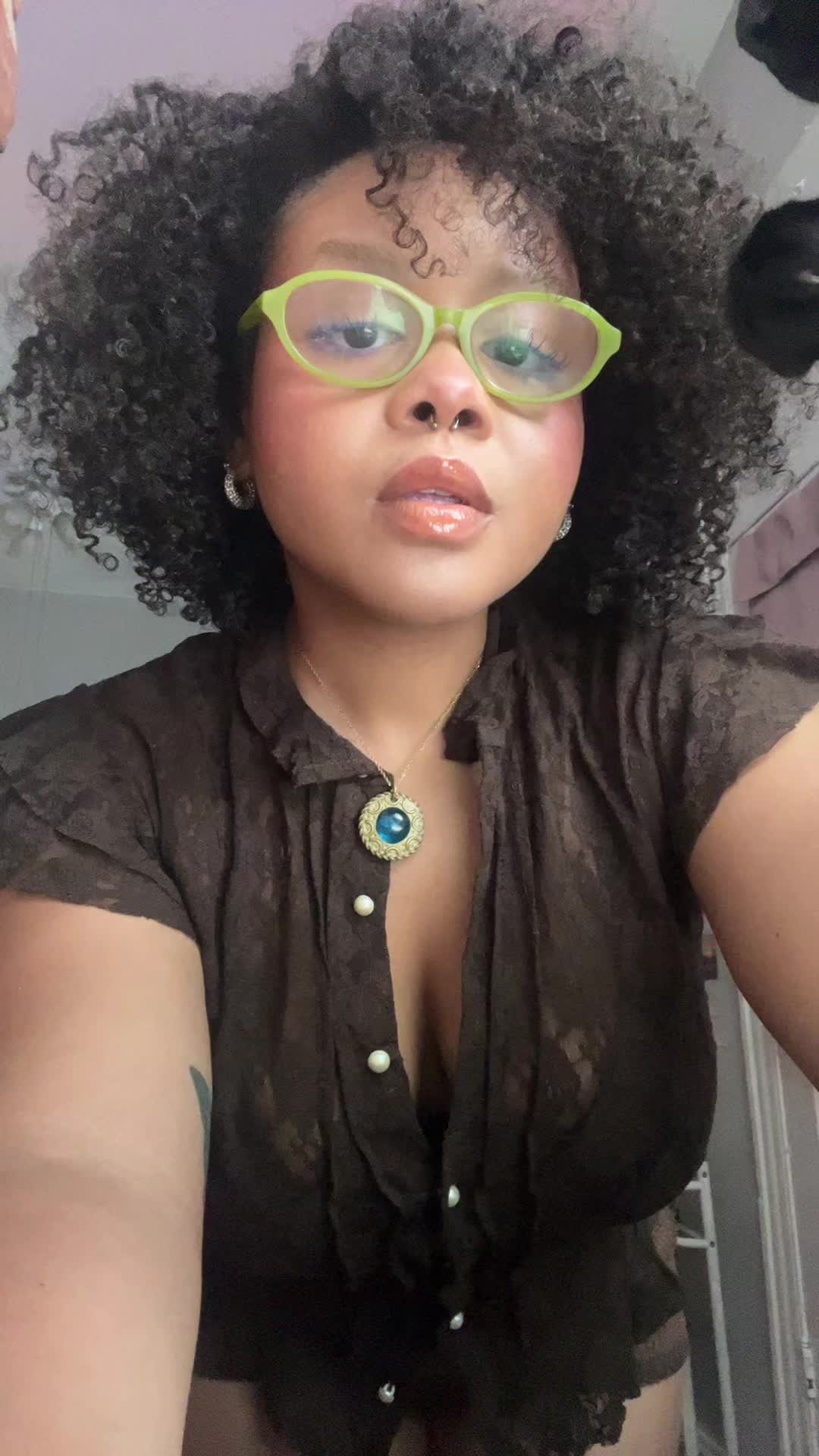 @FLO⛓️