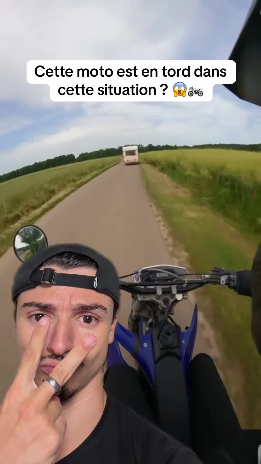 @AKIRO