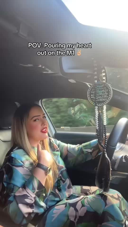 @Sonia_Ibrar