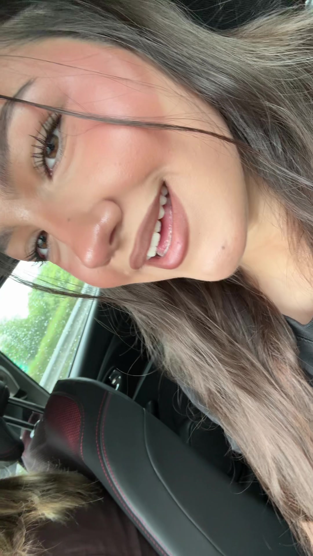 @stellahoxha_