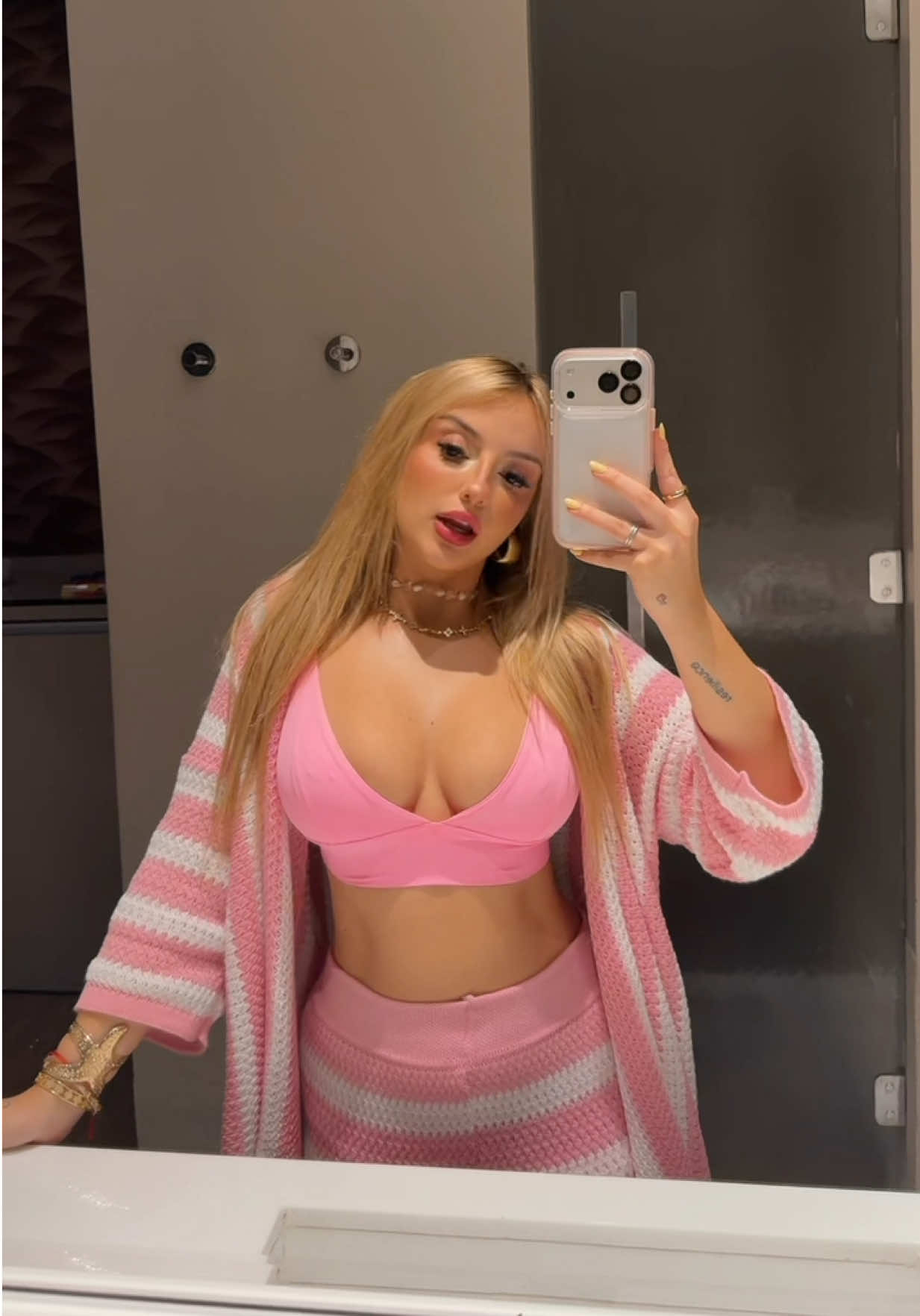@sarahestanislau