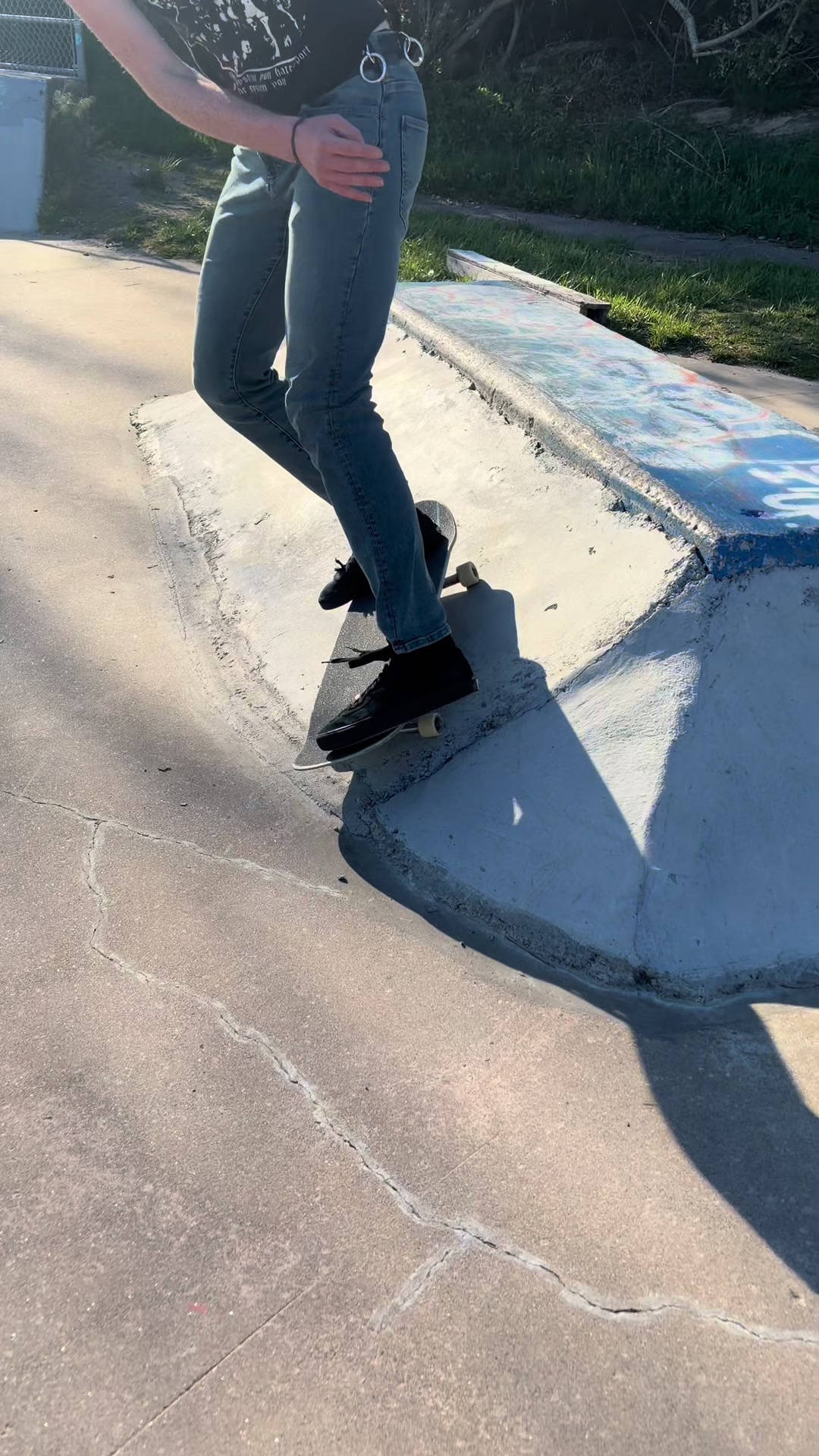 @⇏ꋊꁏꁲꀍ⇍