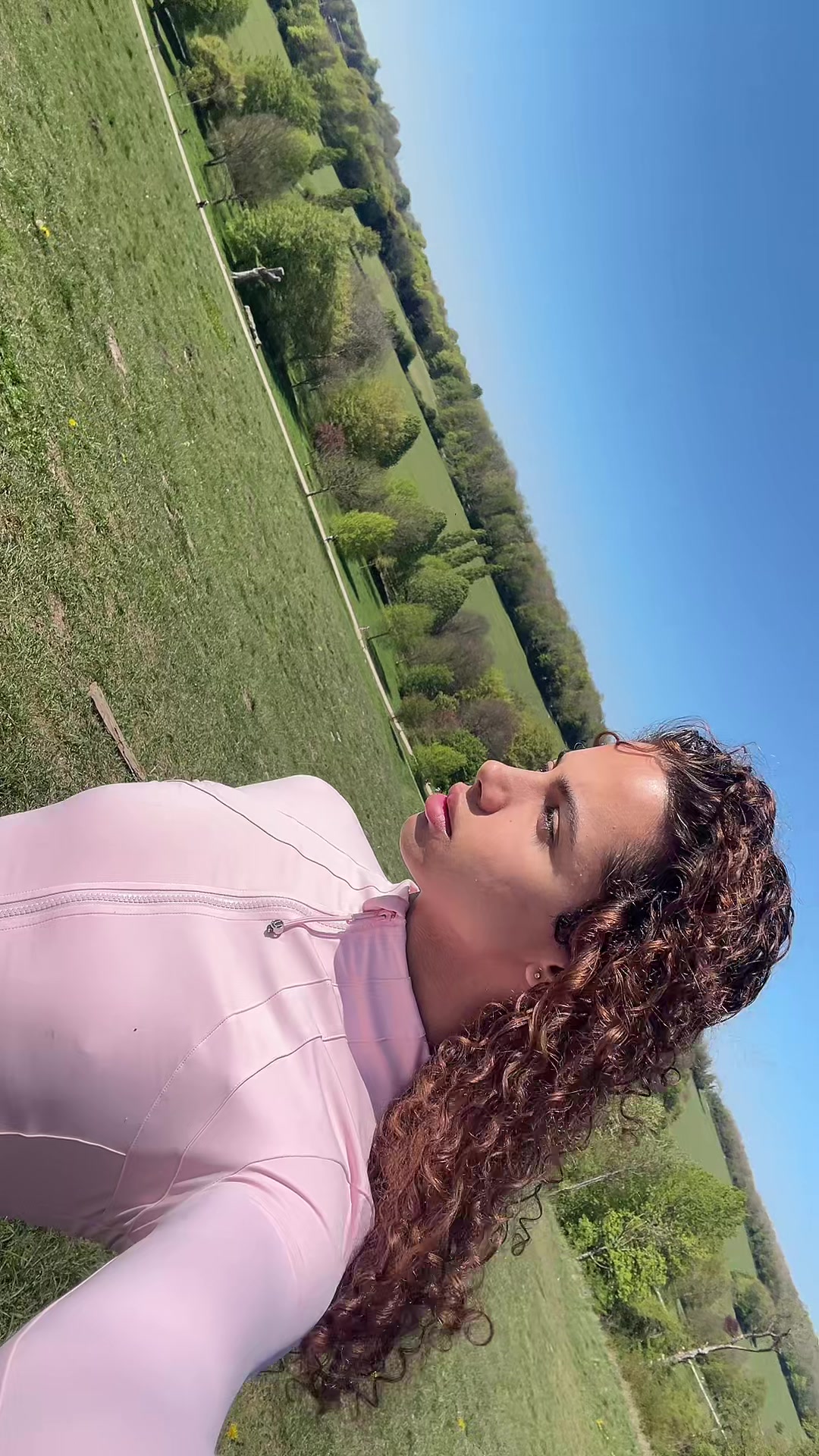 @MoonbeamIcecream
