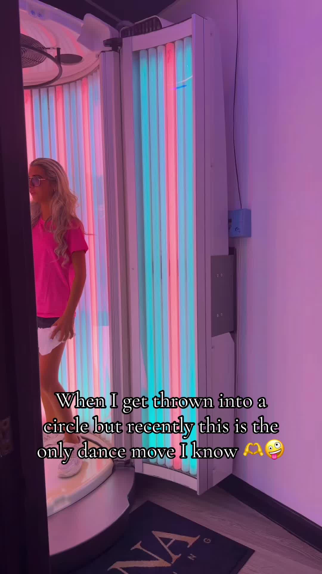 @Luna Tanning