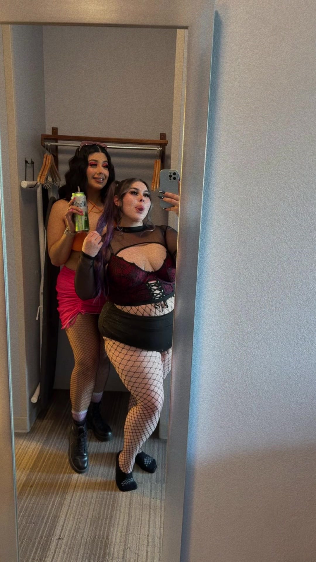 @Alyssssaalee