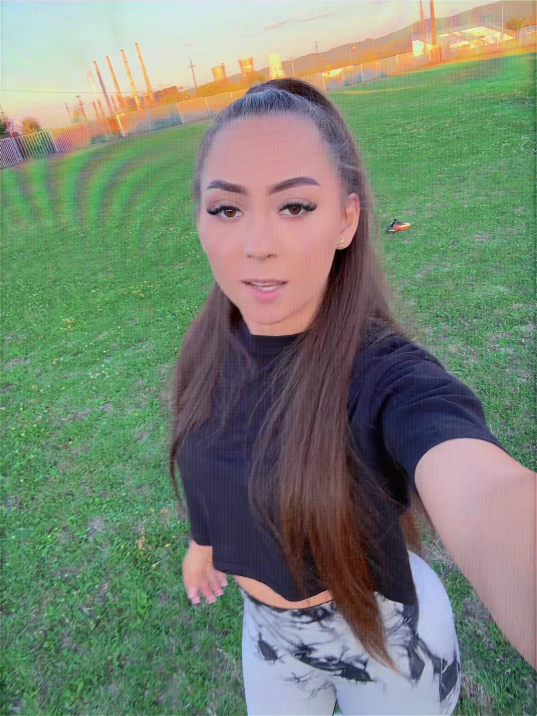 @ɛnd LARISA