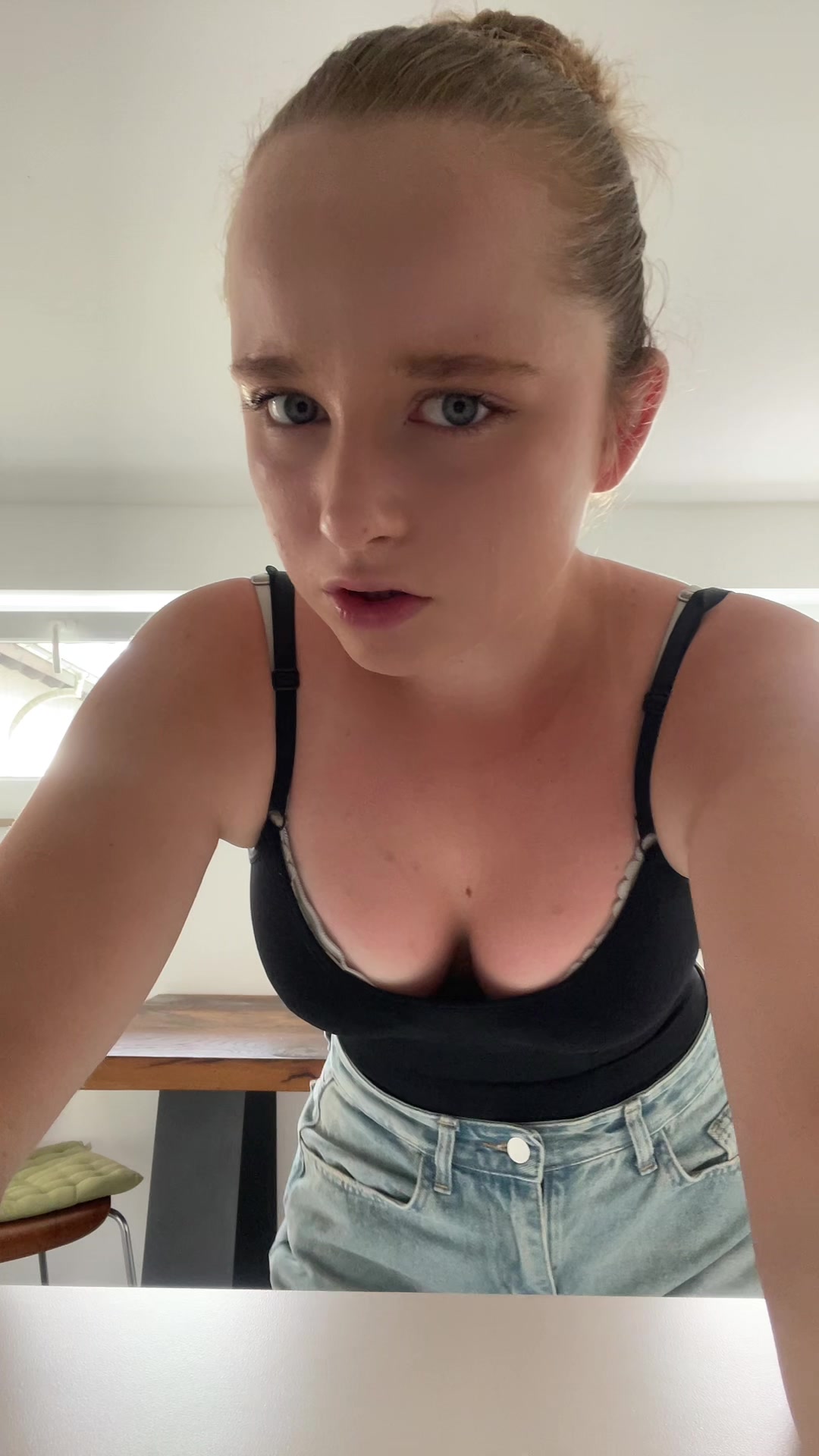 @briana_20002