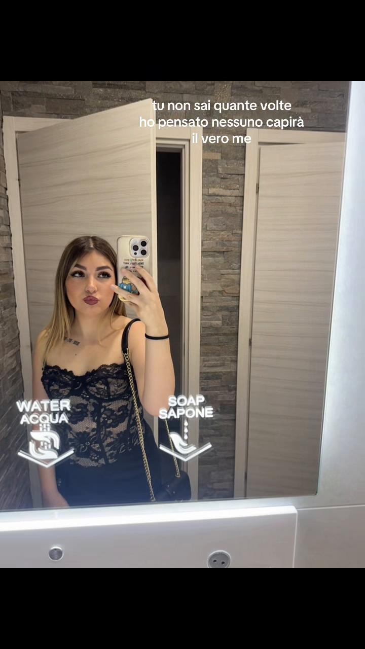 @Arianna ๐ค